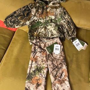 NWT Cabela’s 12-18mo Camo sweatshirt and sweatpants